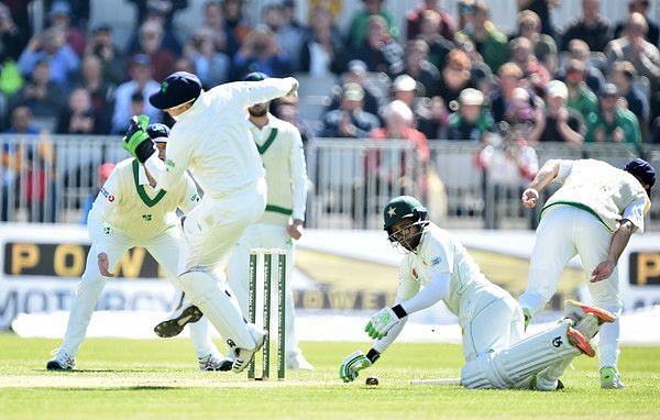 Imam in an ugly collision with O'Brien and Kane